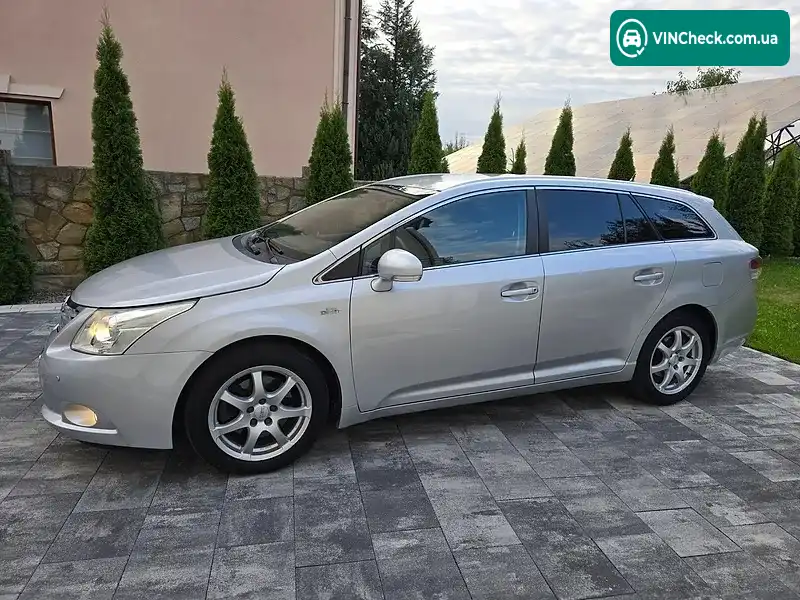 Toyota Avensis 2010, фото з оголошення 2 з 20, VIN SB1EB76L10E022882