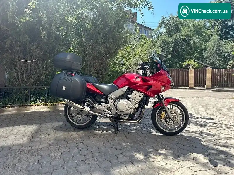 Honda CBF 1000A 2007, фото з оголошення 2 з 17, VIN ZDCSC58B07F056534