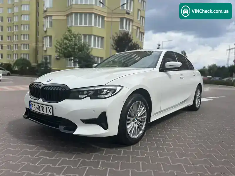 BMW 3 Series 2021, фото з оголошення 2 з 20, VIN WBA5P31010FL25865