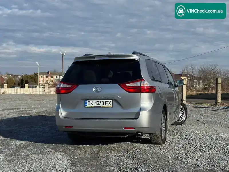 Toyota Sienna 2019, фото з оголошення 2 з 21, VIN 5TDYZ3DC9KS001954