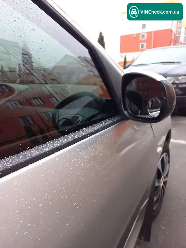 Peugeot 206 2005, фото з оголошення 2 з 20, VIN VF32E8HZF44588209