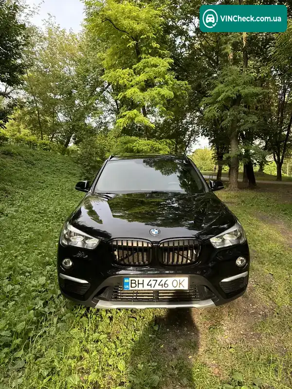 BMW X1 2017, фото з оголошення 2 з 20, VIN WBXHU7C39H5H37966