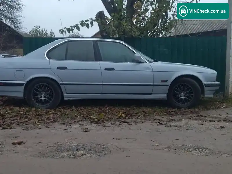 BMW 5 Series 1994, фото з оголошення 1 з 9, VIN WBAHB51030GH05553