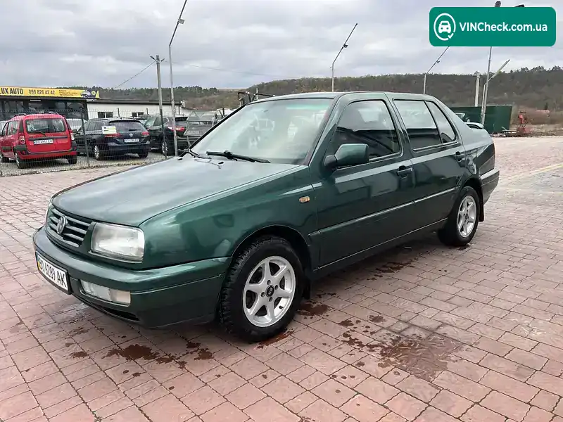 Volkswagen Vento 1996, фото з оголошення 1 з 20, VIN WVWZZZ1HZTW152972