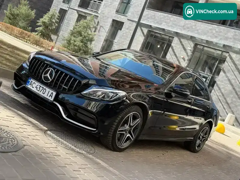 Mercedes-Benz C-Class 2016, фото з оголошення 2 з 20, VIN 55SWF4KB9HU192190