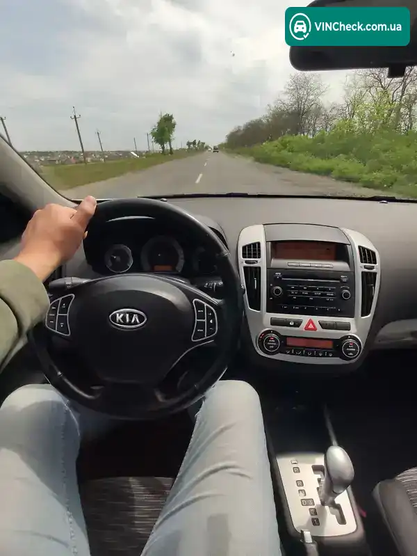 Kia Ceed 2008, фото з оголошення 2 з 20, VIN U5YFF52239L066837