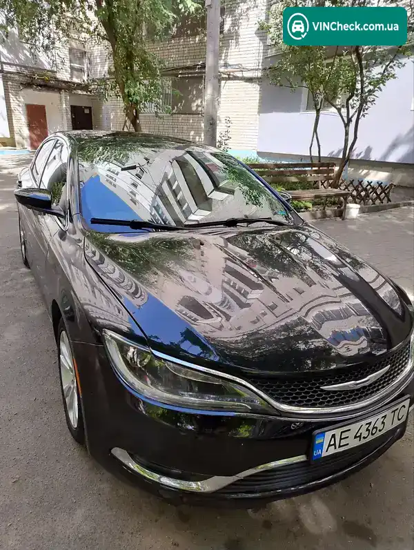Chrysler 200 2014, фото з оголошення 2 з 12, VIN 1C3CCCAB0FN536467
