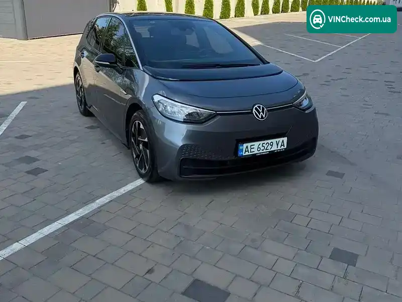 Volkswagen ID.3 2023, фото з оголошення 1 з 18, VIN LSVFB6E93P2075527