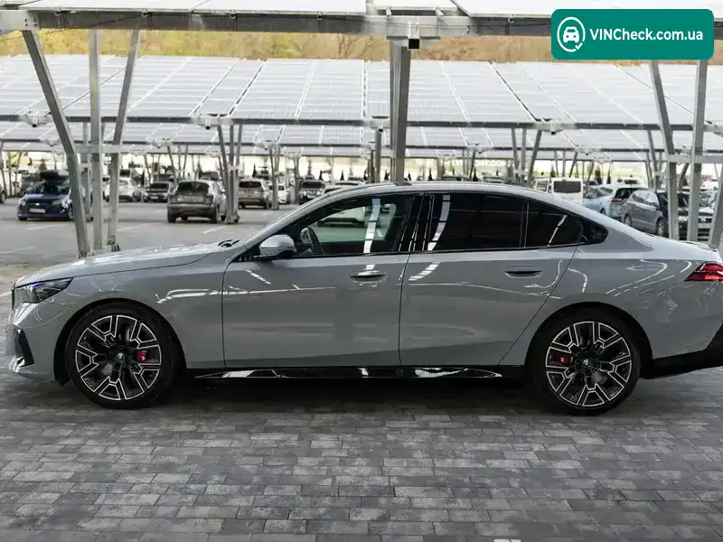 BMW i5 2023, фото з оголошення 2 з 20, VIN WBY33FK05RCP53702