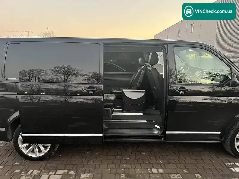 Volkswagen Multivan 2020, фото з оголошення 2 з 16, VIN WV2ZZZ7HZLH064362