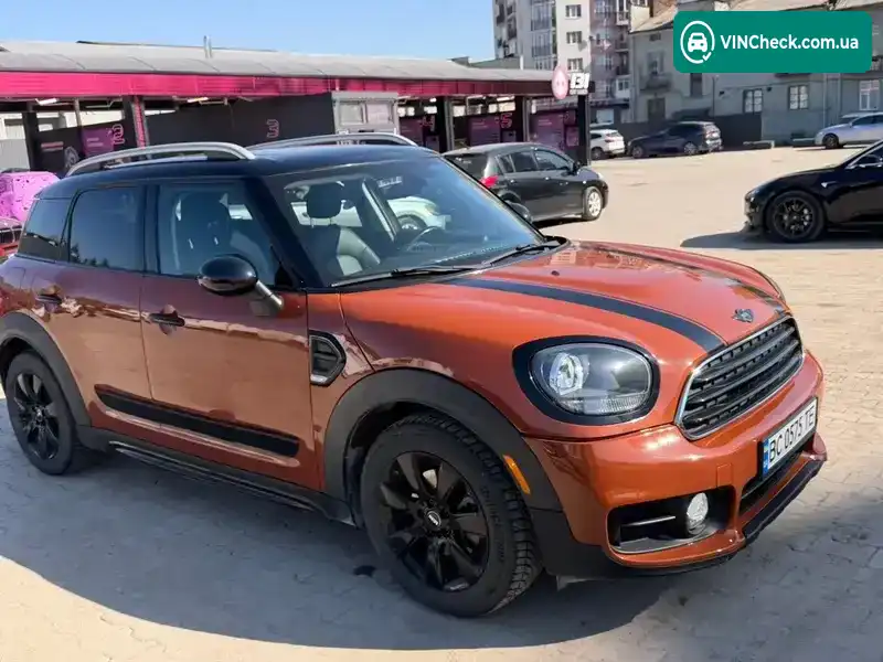 MINI Countryman 2018, фото з оголошення 1 з 19, VIN WMZYS7C34J3E09326