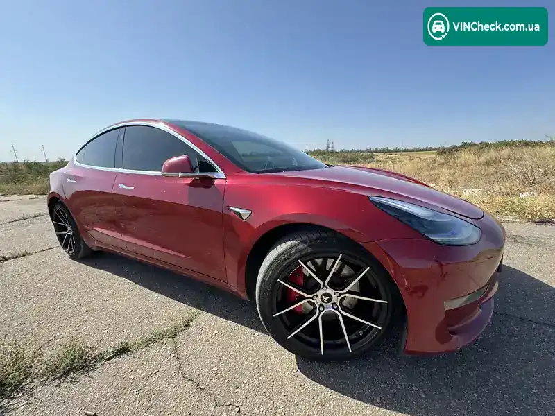 Tesla Model 3 2019, фото з оголошення 2 з 21, VIN 5YJ3E1EBXKF422053