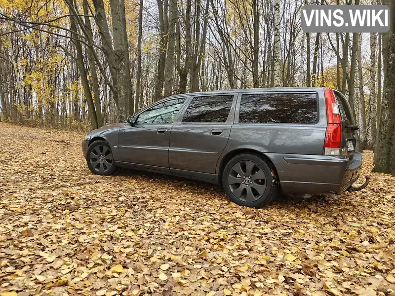 Volvo V70 2005, фото з оголошення 1 з 7, VIN YV1SW614251522484