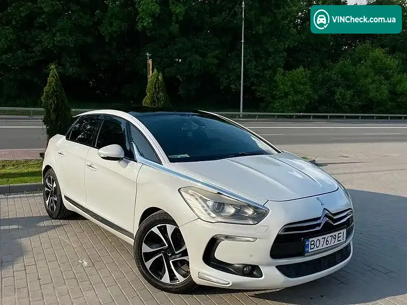 Citroen DS5 2012, фото з оголошення 1 з 20, VIN VF7KF5FEACS514209