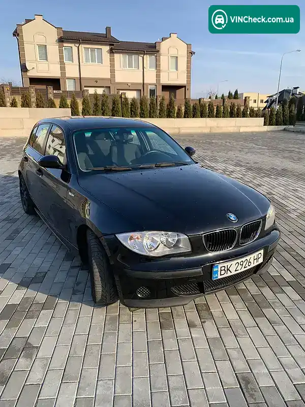 BMW 1 Series 2005, фото з оголошення 2 з 13, VIN WBAUG31080PU39321