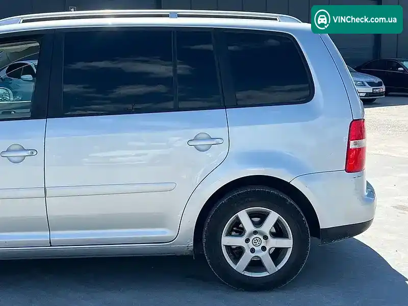 Volkswagen Touran 2005, фото з оголошення 2 з 20, VIN WVGZZZ1TZ5W143457