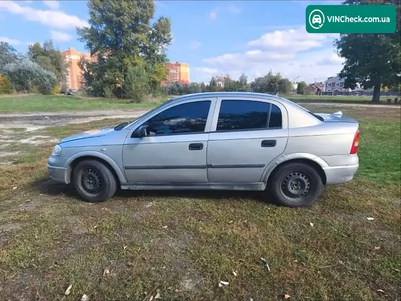 Opel Astra 2006, фото з оголошення 2 з 10, VIN Y6D0TGF696X005228