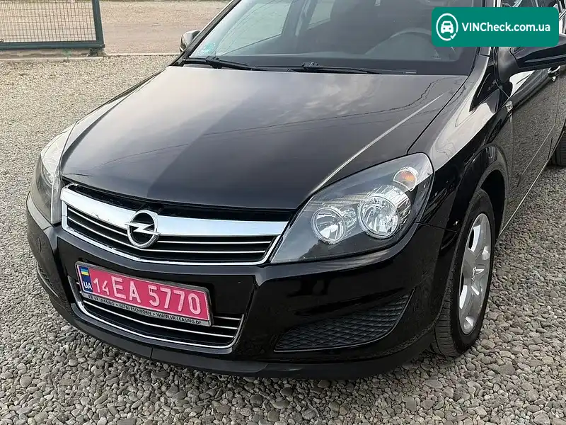 Opel Astra 2010, фото з оголошення 2 з 20, VIN W0L0AHL35B2036887