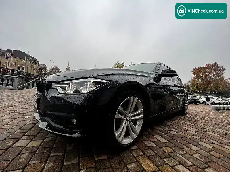 BMW 3 Series 2013, фото з оголошення 2 з 20, VIN WBA3B9C53DJ437328