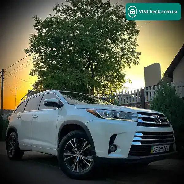 Toyota Highlander 2016, фото з оголошення 1 з 13, VIN 5TDJKRFHXGS312270