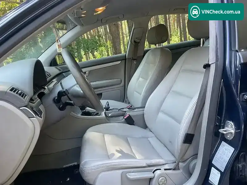 Audi A4 2005, фото з оголошення 2 з 20, VIN WAUZZZ8E85A482412