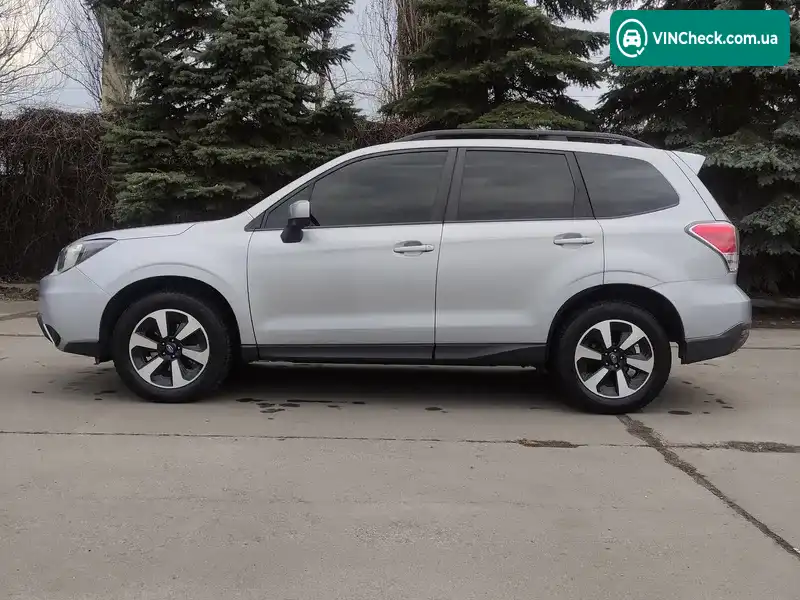 Subaru Forester 2017, фото з оголошення 2 з 20, VIN JF2SJAECXHH590379