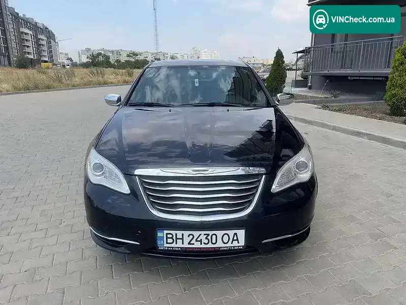 Chrysler 200 2011, фото з оголошення 1 з 20, VIN 1C3CCBCB8CN121559