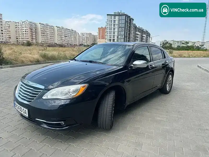 Chrysler 200 2011, фото з оголошення 2 з 20, VIN 1C3CCBCB8CN121559