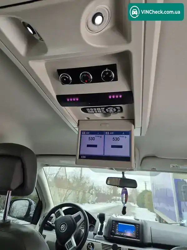 Volkswagen Routan 2013, фото з оголошення 2 з 20, VIN 2C4RVABG4DR725377