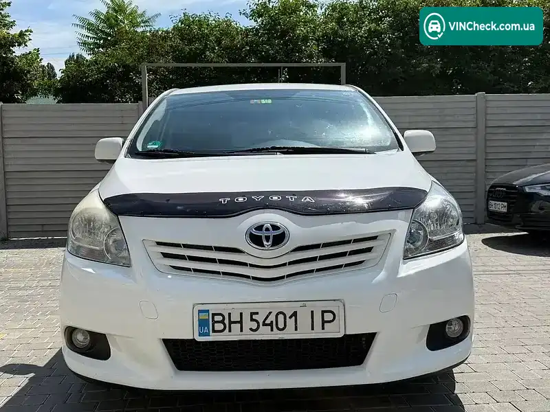 Toyota Verso 2011, фото з оголошення 1 з 13, VIN NMTDB26R90R007814