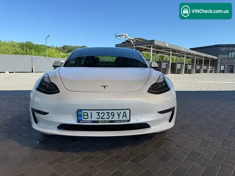 Tesla Model 3 2020, фото з оголошення 2 з 20, VIN 5YJ3E1EAXMF870285