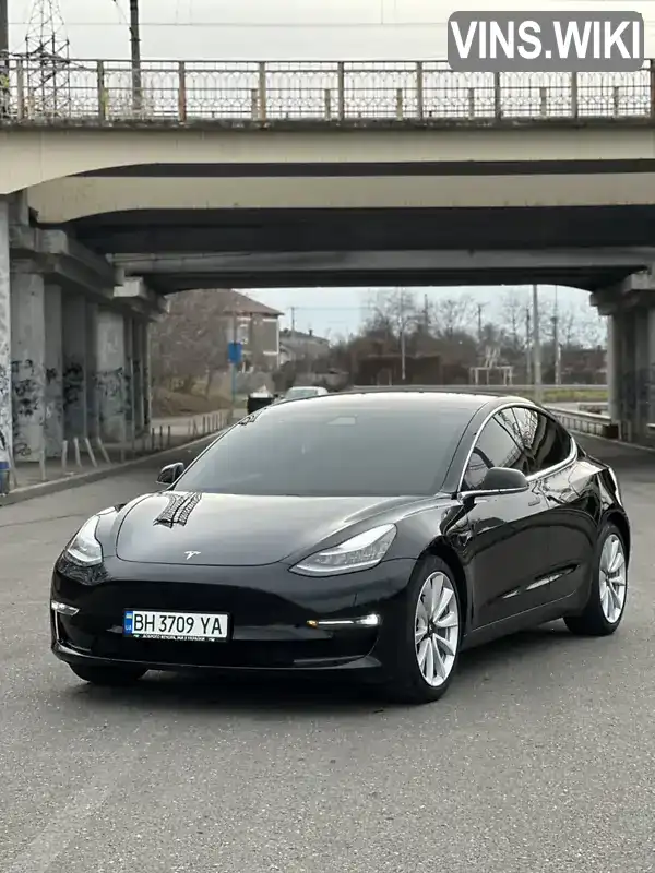 Tesla Model 3 2020, фото з оголошення 2 з 21, VIN 5YJ3E1EB9LF666214