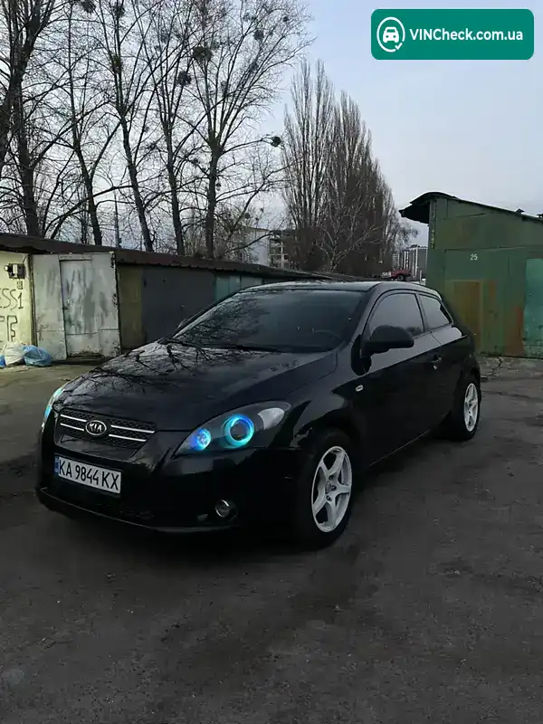 Kia Ceed 2008, фото з оголошення 2 з 14, VIN U5YFF23128L014856
