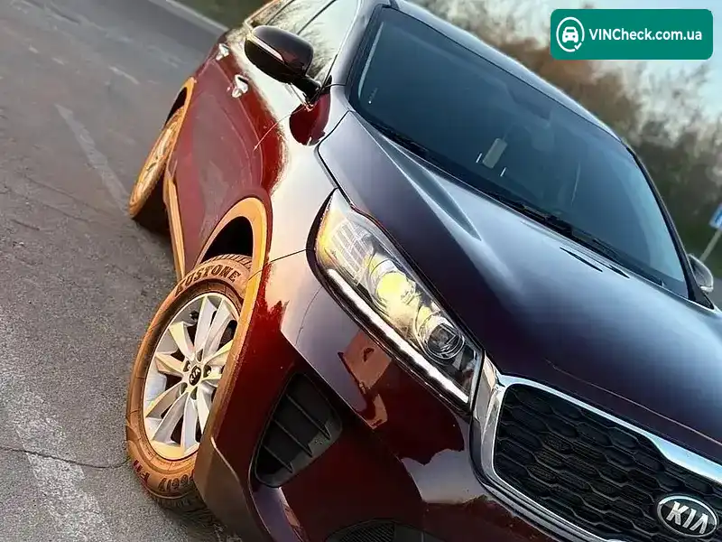 Kia Sorento 2018, фото з оголошення 1 з 16, VIN 5XYPG4A37KG511308