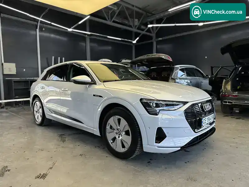 Audi e-tron 2021, фото з оголошення 1 з 21, VIN WAUZZZGE7NB005952