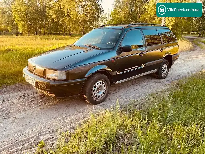 Volkswagen Passat 1992, фото з оголошення 1 з 21, VIN WVWZZZ31ZNE204874