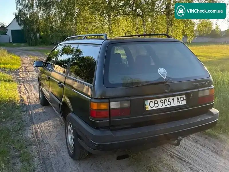 Volkswagen Passat 1992, фото з оголошення 2 з 21, VIN WVWZZZ31ZNE204874