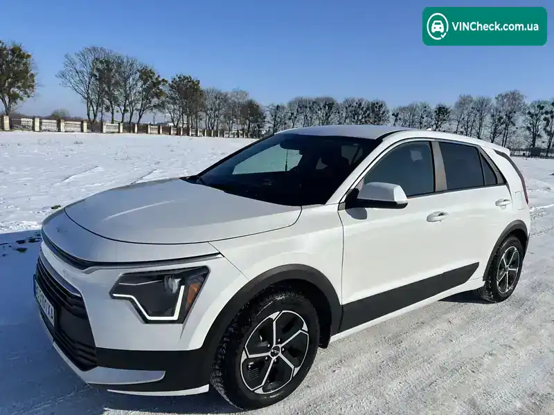 Kia Niro 2023, фото з оголошення 1 з 11, VIN KNDCP3LE3R5129187
