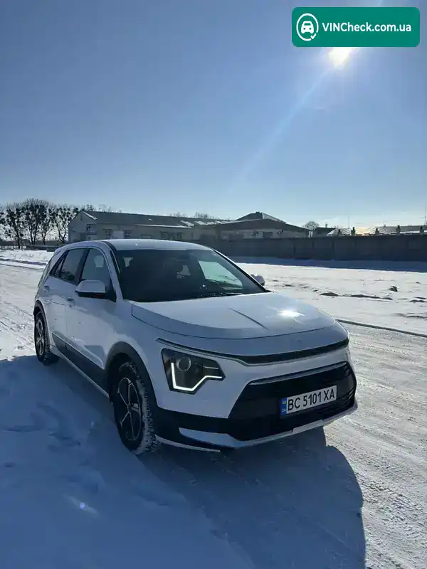 Kia Niro 2023, фото з оголошення 2 з 11, VIN KNDCP3LE3R5129187