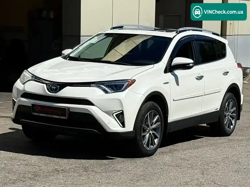 Toyota RAV4 2017, фото з оголошення 1 з 20, VIN JTMDJREV3HD145643