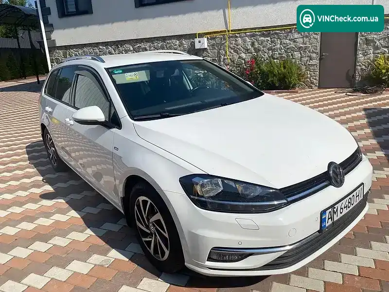 Volkswagen Golf 2018, фото з оголошення 2 з 10, VIN WVWZZZAUZKP525041