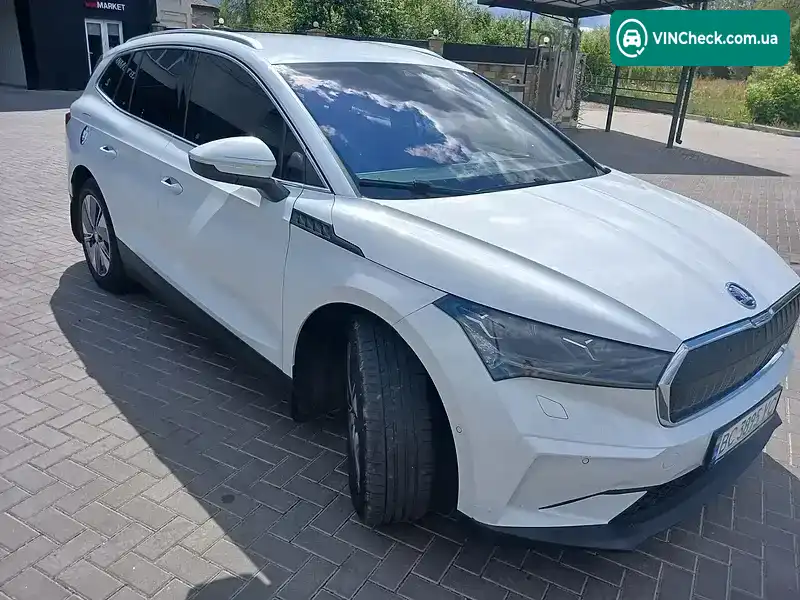 Skoda Enyaq iV 2022, фото з оголошення 2 з 19, VIN TMBJC9NY6NF063378