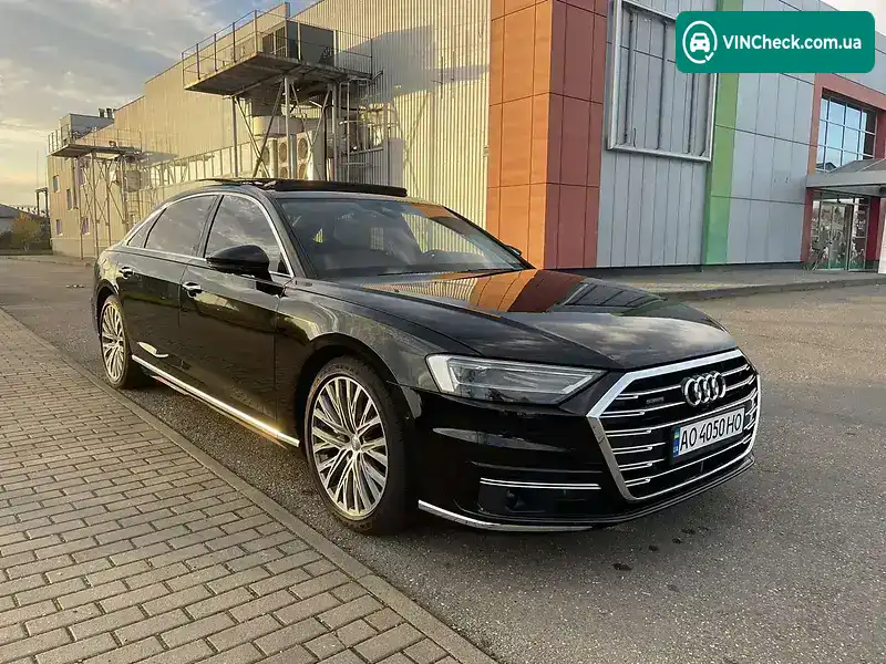 Audi A8 2018, фото з оголошення 1 з 20, VIN WAU8DAF80KN007978