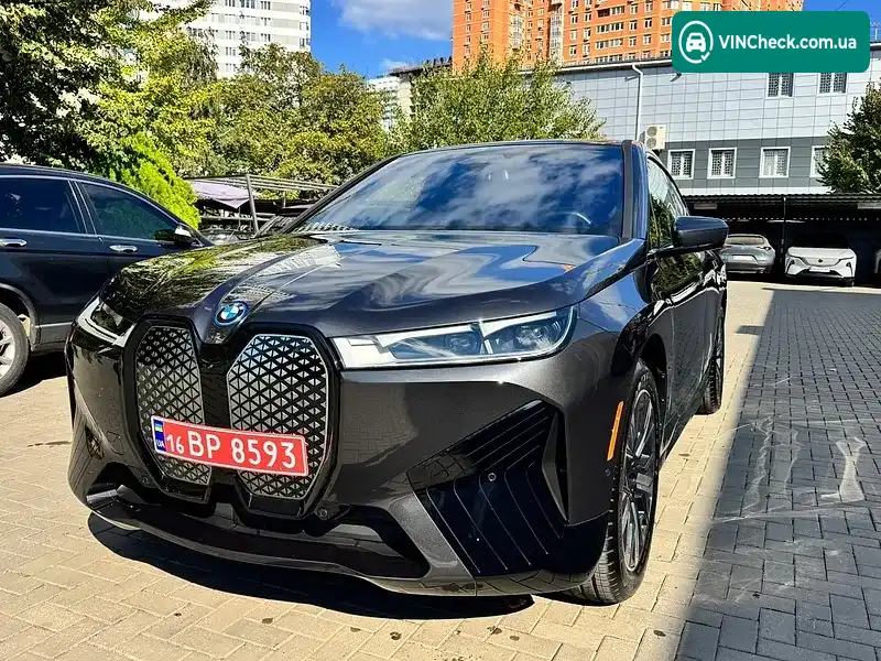 BMW iX 2024, фото з оголошення 2 з 20, VIN WB523CF00SCU13476