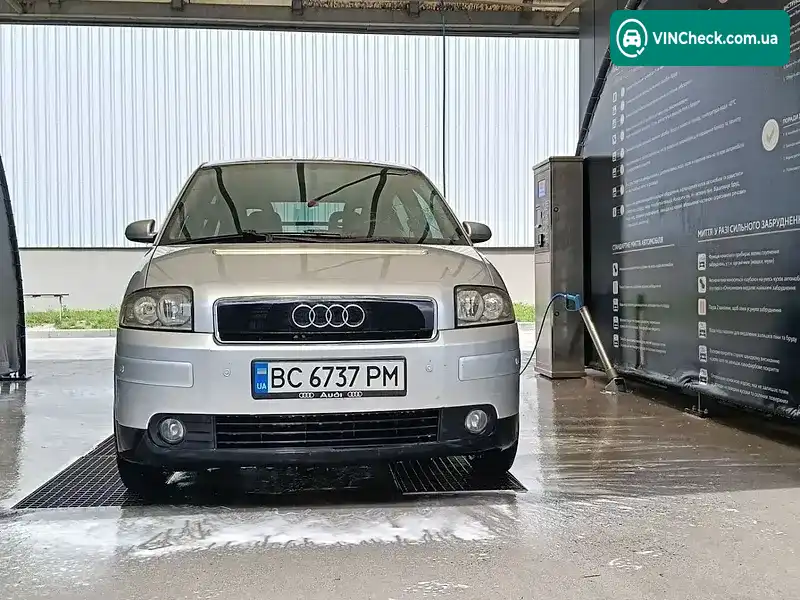 Audi A2 2001, фото з оголошення 1 з 11, VIN WAUZZZ8ZZ2N001550