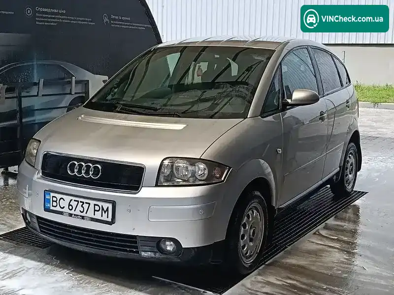 Audi A2 2001, фото з оголошення 2 з 11, VIN WAUZZZ8ZZ2N001550
