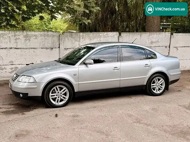 Volkswagen Passat 2002, фото з оголошення 1 з 20, VIN WVWZZZ3BZ2P447643