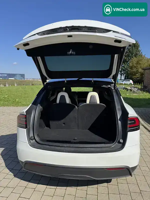 Tesla Model X 2022, фото з оголошення 1 з 11, VIN 7SAXCBE63NF353231