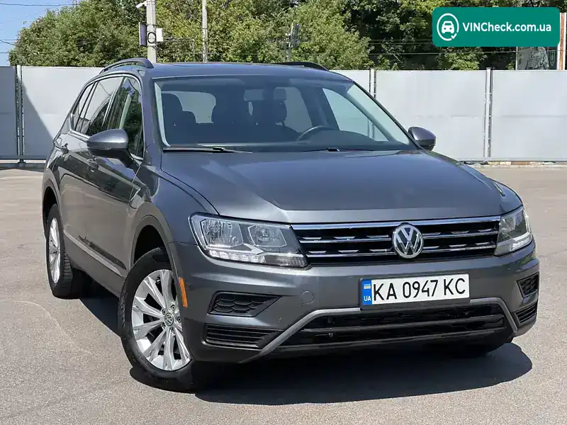 Volkswagen Tiguan 2018, фото з оголошення 1 з 20, VIN 3VV2B7AX7JM113791