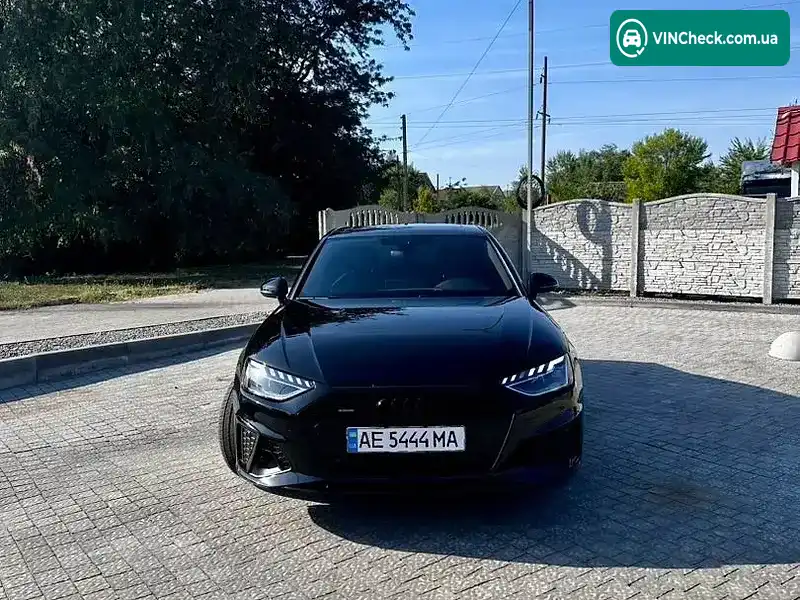 Audi A4 2023, фото з оголошення 2 з 13, VIN WAUEAAF45PN022833